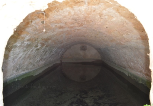 Arab cistern, Canillas de Aceituno