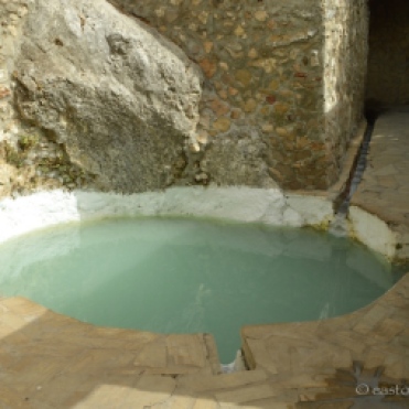 Thermal pool at Baños de Vilo, Periana